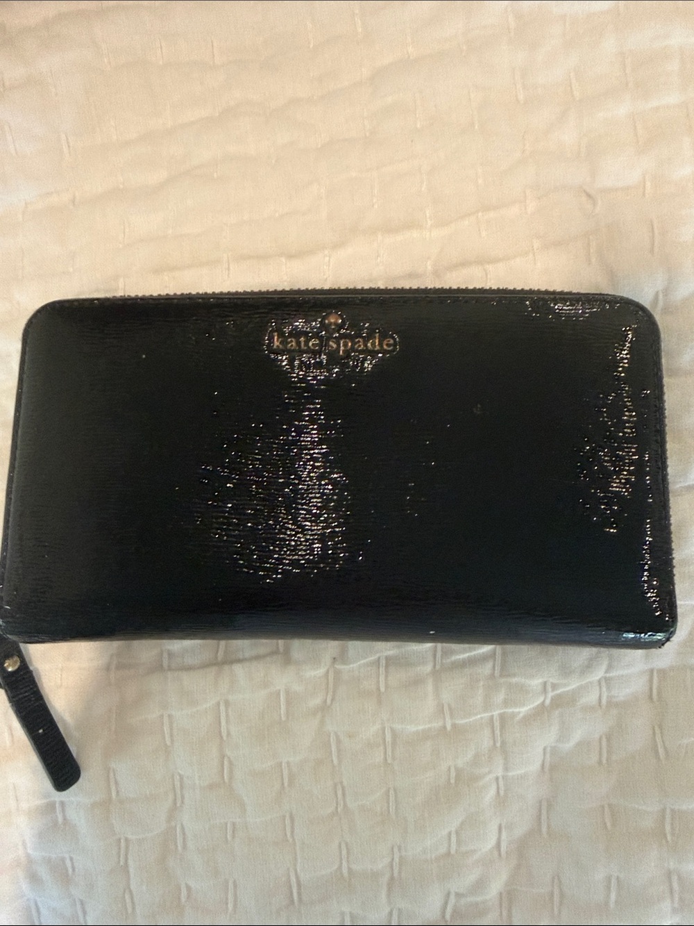kate spade Black Patent Leather Zip Wallet with Gold Logo